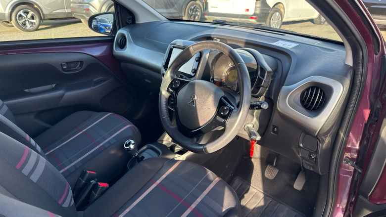 Peugeot 108 1.0 Active 5dr 2-Tronic Petrol Hatchback